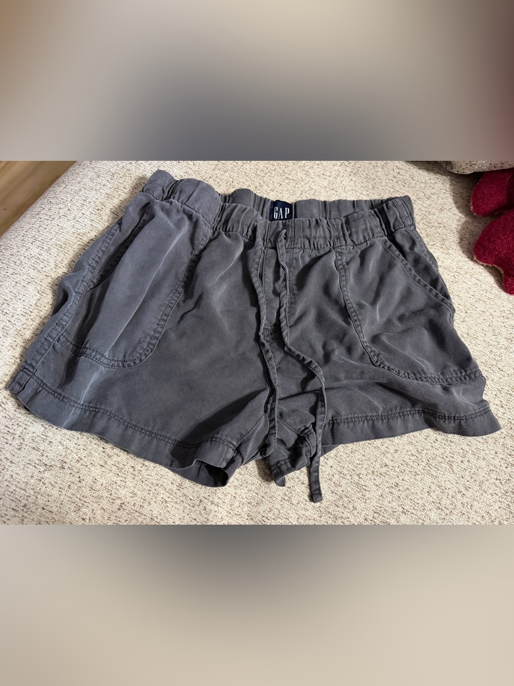 GAP Men's Dark Gray Elastic Waist Drawstring Shorts
